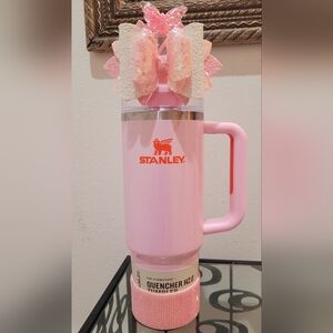 Stanley Rose Petal Shimmer - Quencher H2.0 Tumbler with Handle